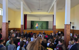 7a147f1c-f2db-4e64-b479-b2f2386c8010