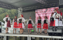 03a1aef4-c040-4c3d-bfe3-e213b29a21e7