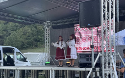 542199e2-77fc-4e87-86b7-1265df2dcbd0